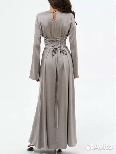 Платье женское длинное M