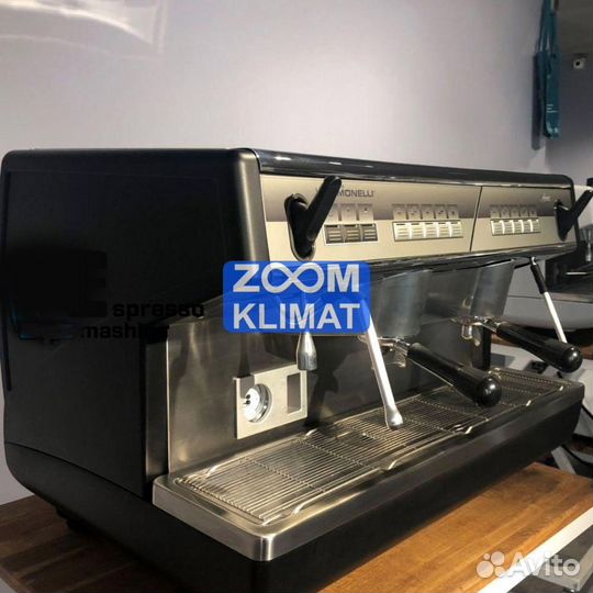 Профессиональные кофемашины Nuova Simonelli