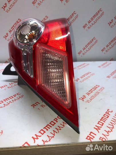 Фонарь задний правый Nissan Tiida C11 HR15 2009