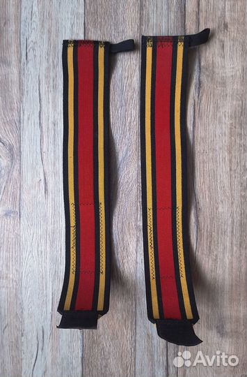 Бинты кистевые Titan Signature Gold 50см Новые