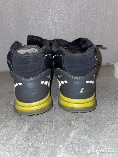 Nike air trainer 1 sp