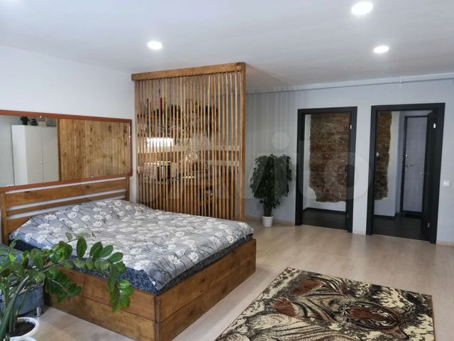 Квартира-студия, 42 м², 1/3 эт.