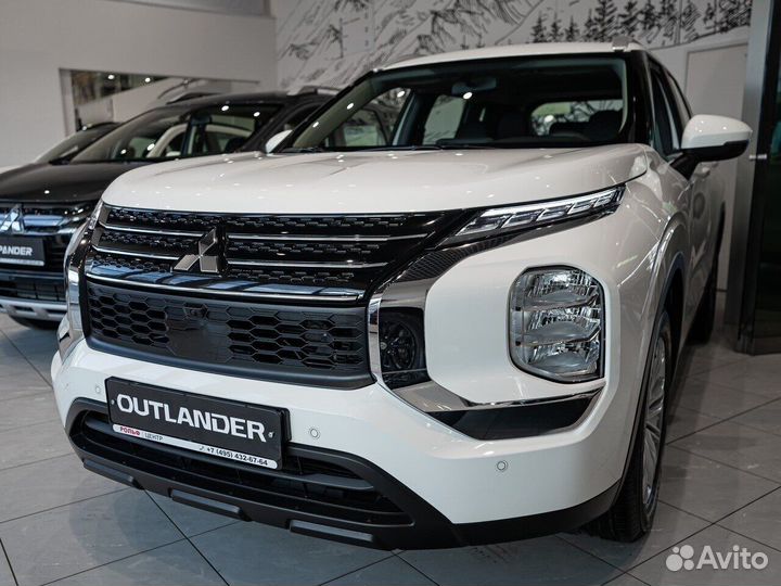 Mitsubishi Outlander 1.5 CVT, 2023