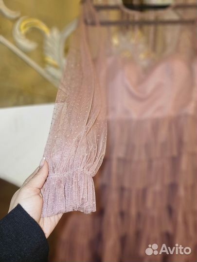 Вечернее платье в пол пышное