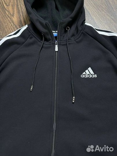 Костюм спортивный adidas