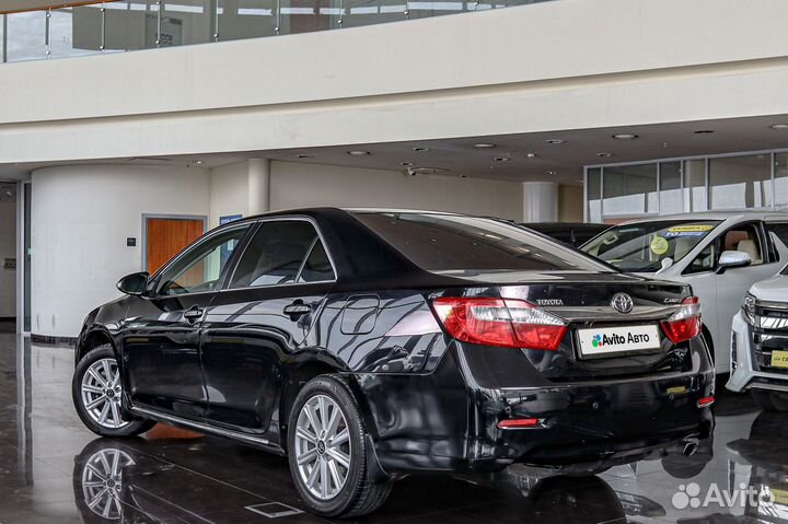 Toyota Camry 2.5 AT, 2014, 225 000 км