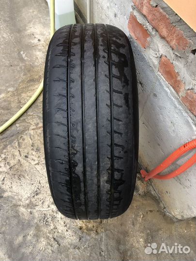 Yokohama E70B 215/55 R17