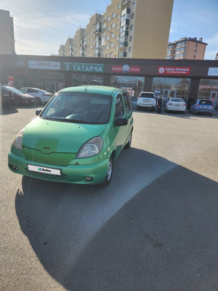 Toyota Yaris: фото владельца