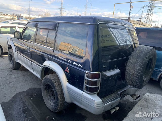 Mitsubishi Pajero 3.0 МТ, 1993, битый, 250 000 км