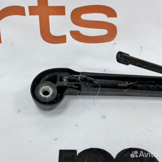 Дворник Audi Q3 8U 2013