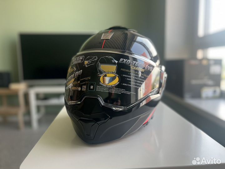 Scorpion Exo Tech Evo Carbon, мотошлем flipback