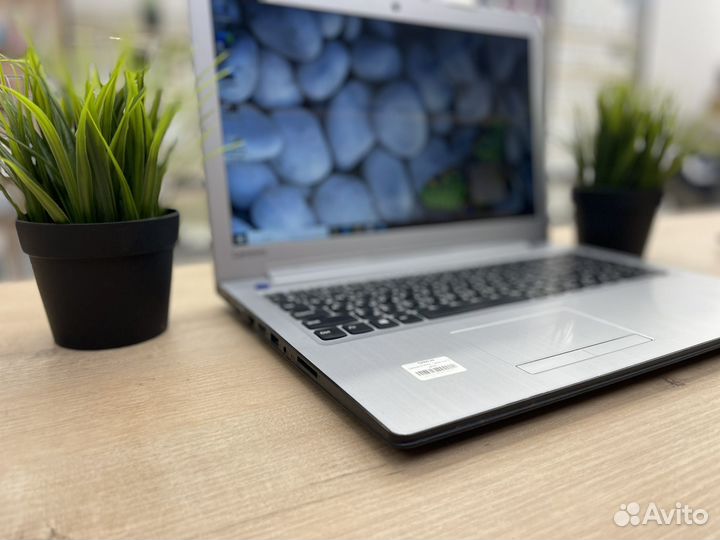 Офисный ноутбук Lenovo 4 ядра/SSD