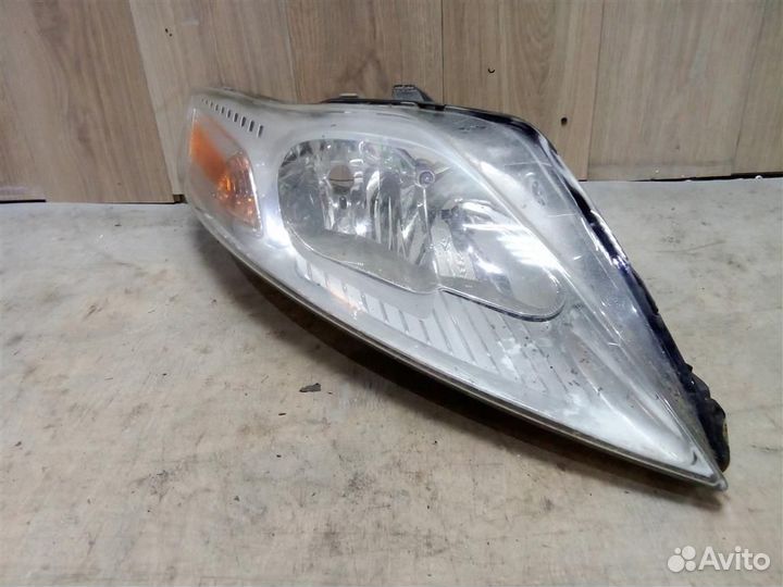 Фара правая от Ford Mondeo IV 2007-2015