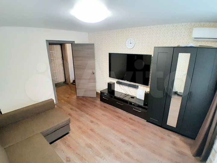 3-к. квартира, 60 м², 3/5 эт.