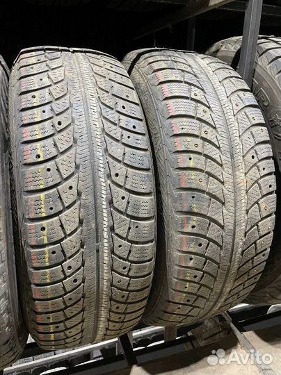 Gislaved Nord Frost 5 235/65 R17