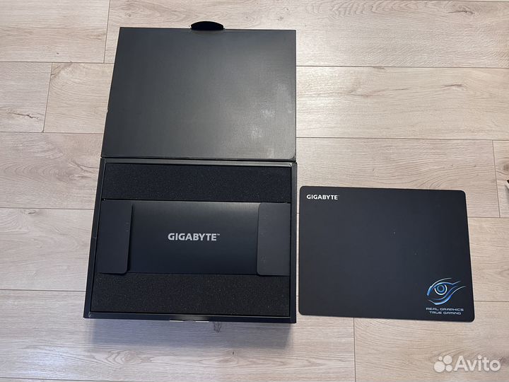 Референсная система охлаждения видеокарты gigabyte