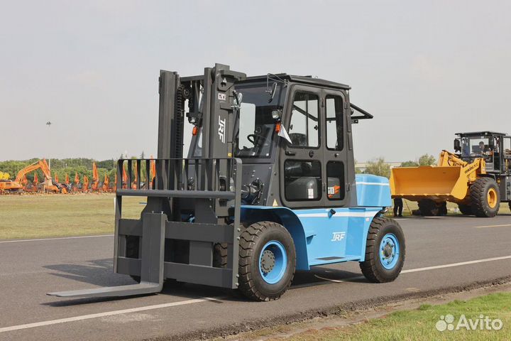 Вилочный погрузчик TRF D70-3i, 2023