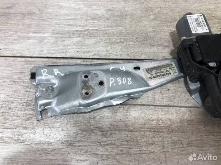 Стеклоподъемник задний правый Peugeot 308 1.6 EP6C