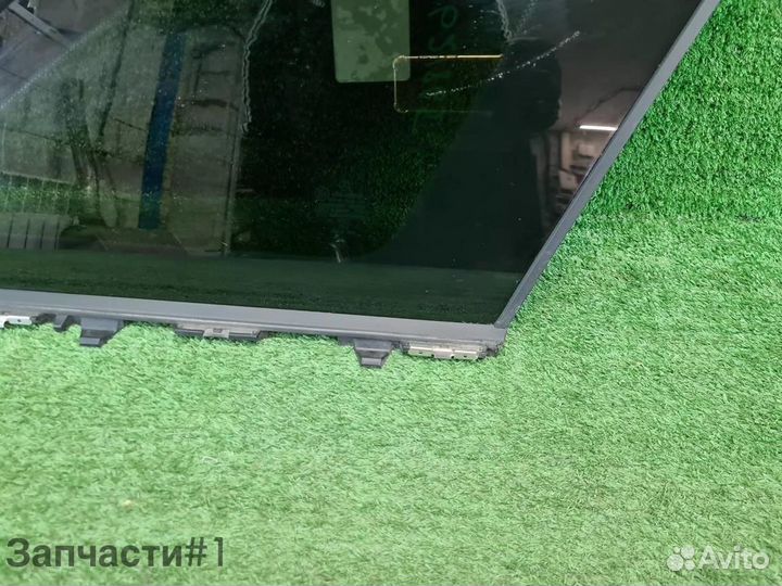 Форточка задняя правая Mercedes GLC X253 (15-22)