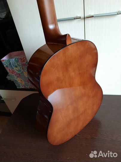 Гитара yamaha c40