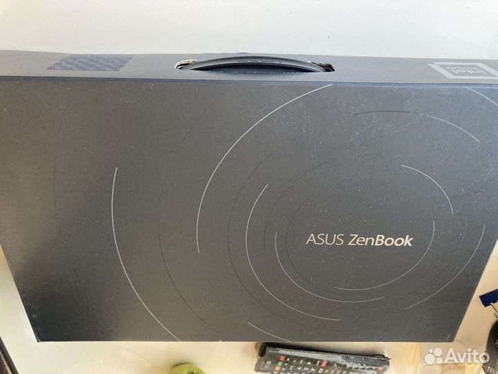 Продам Ноутбук asus Zenbook