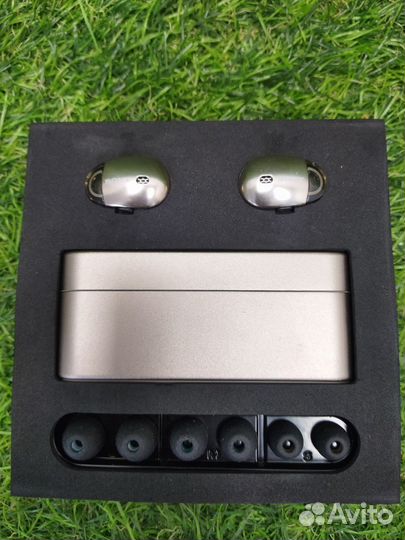 Беспроводные наушники Sony WF-1000X