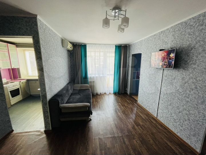 2-к. квартира, 45 м², 3/5 эт.