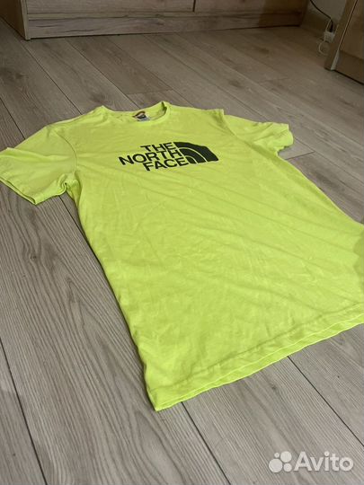 Футболка the north face