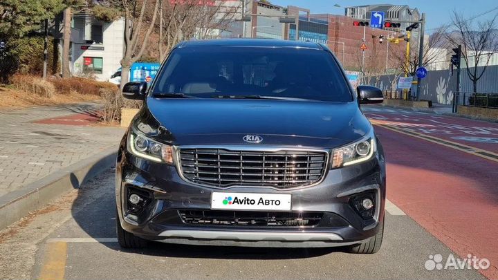 Kia Carnival 2.2 AT, 2019, 52 000 км