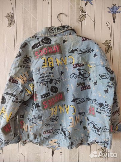 Джинсовая куртка