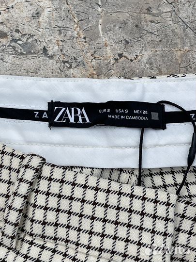 Брюки в стиле old money zara