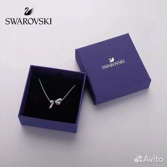 Swarovski колье