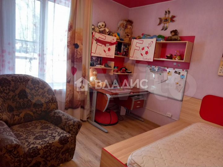 3-к. квартира, 79 м², 1/2 эт.