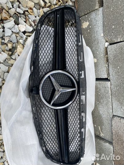 Решетка amg w212