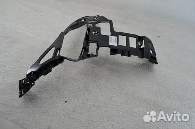 Кронштейн бампера правый Mercedes EQS 297 A2978850604 Б/У