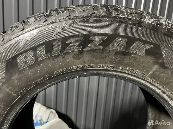 Bridgestone Blizzak Ice 285/60 R18