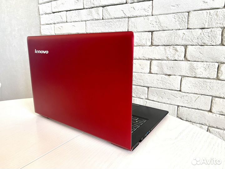 Ультрабук Lenovo i5-4210U/8GB/GT730M/SSD128GB