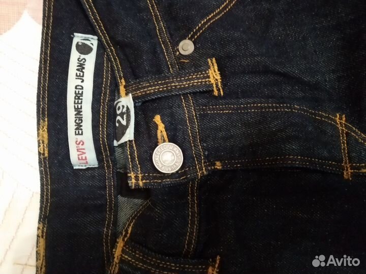 Женские джинсы levis 501 29размер