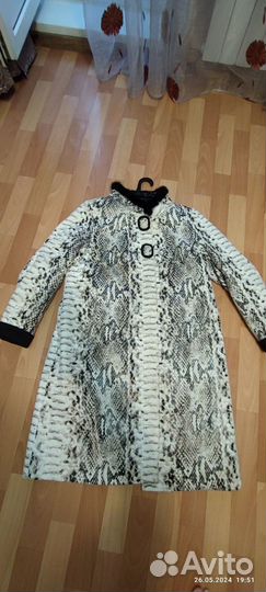 Женская верхняя одежда 50 52