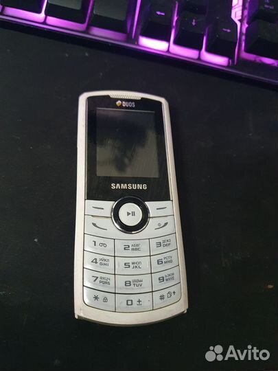 Samsung E2232