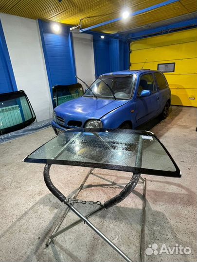 Лобовое стекло Ниссан Микра к11