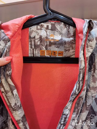 Куртка для девочки 152