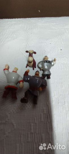 Игрушки от киндер