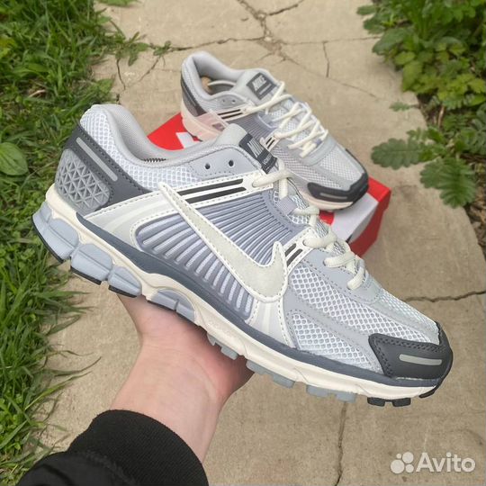 Кроссовки nike zoom vomero 5