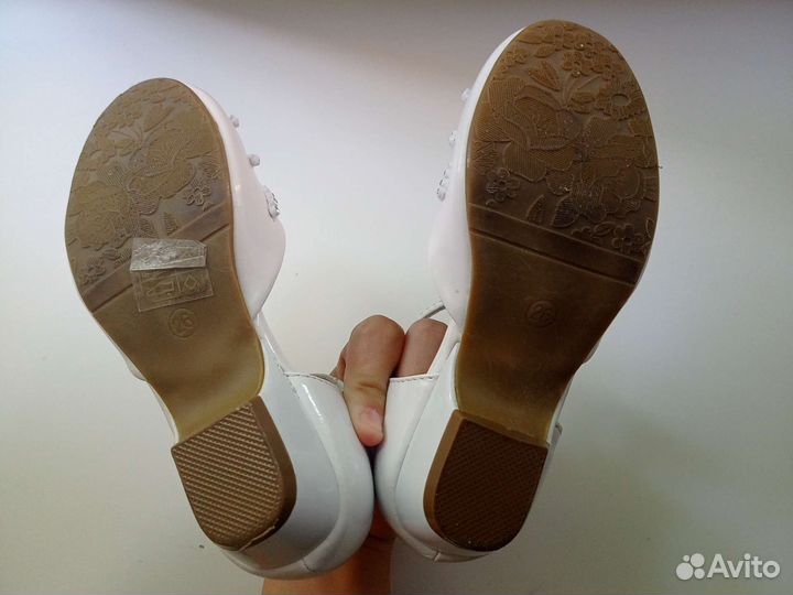Туфли для девочки