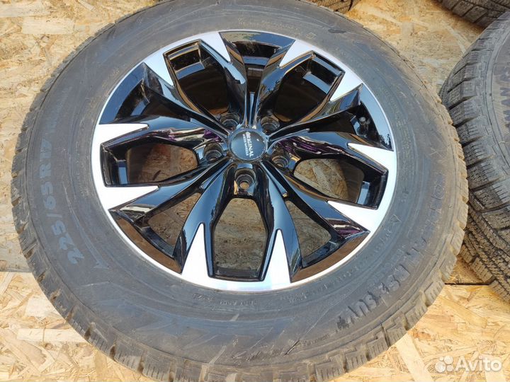 Комплект зимних колес skad 265/65 r17 Mazda Cx-4