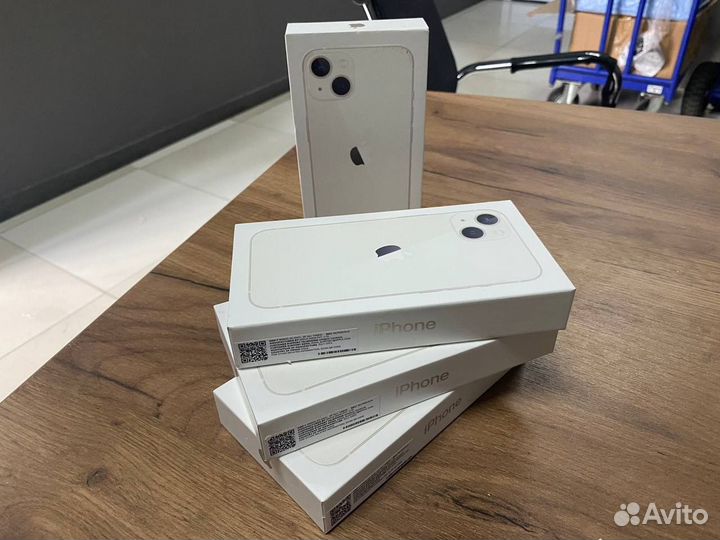 iPhone 13, 128 ГБ