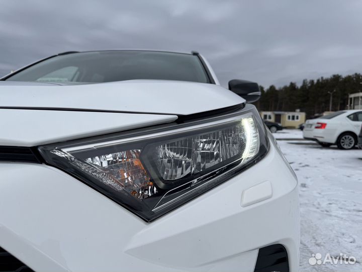 Toyota RAV4 2.0 CVT, 2021, 58 000 км