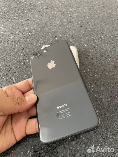 iPhone 8 Plus, 64 ГБ