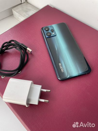 Телефон Realmi 9 Pro